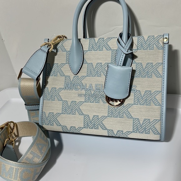 MICHAEL KORS
Mirella Small Logo Jacquard Crossbody Bag - Picture 8 of 12